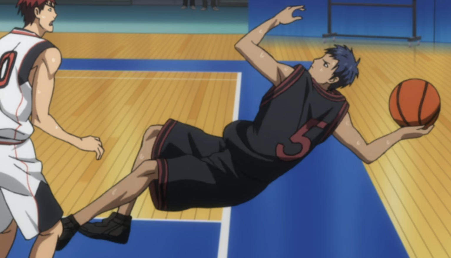 Aomine executing a Formless Shot